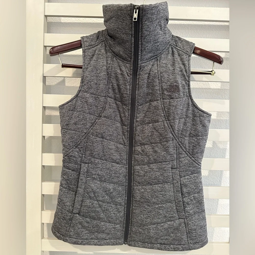 North face‎ women vest